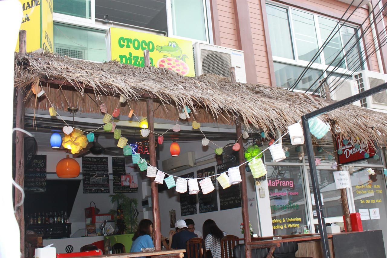 Varada Place Chiang Mai Exteriör bild
