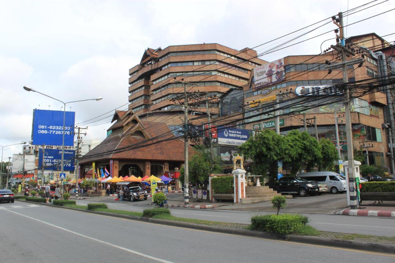 Varada Place Chiang Mai Exteriör bild