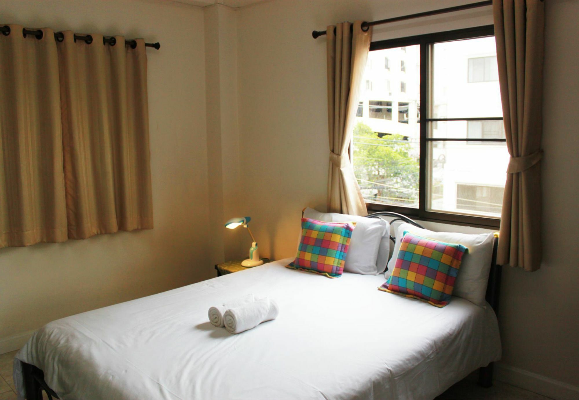 Varada Place Chiang Mai Exteriör bild