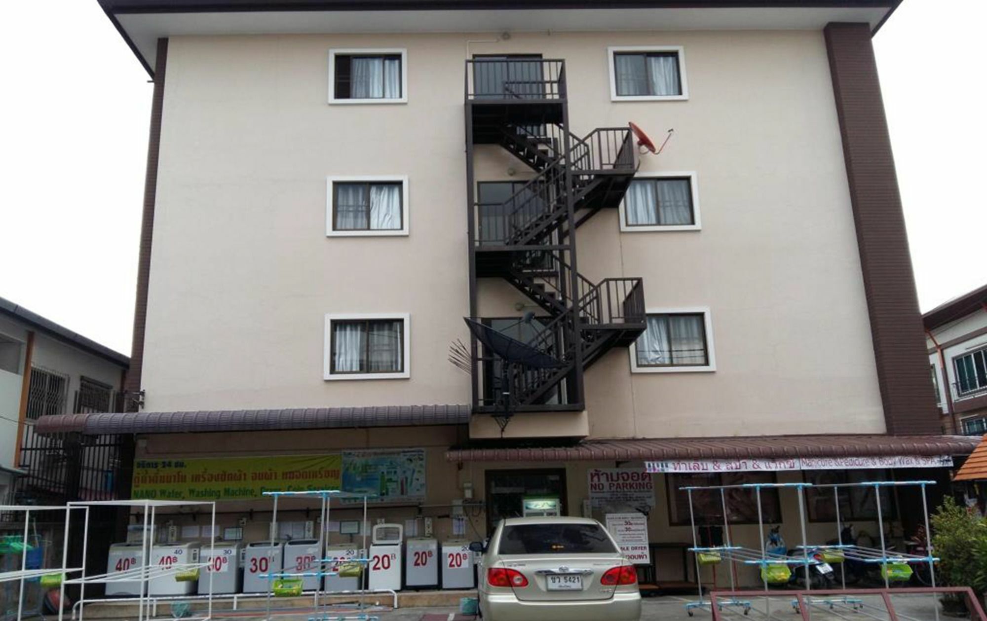 Varada Place Chiang Mai Exteriör bild
